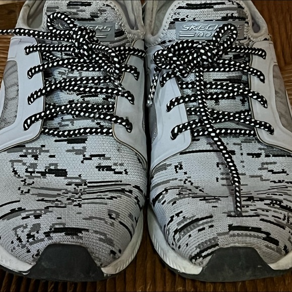 Skechers sneakers - Picture 15 of 16